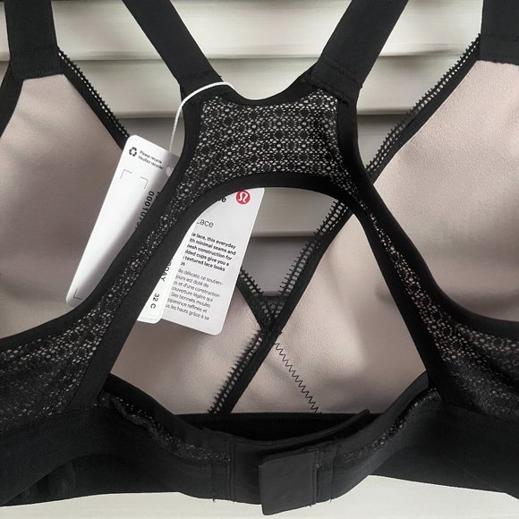 NEW with tags Lululemon Awake To Lace Bra Black / Barely Beige size 32C rare - Picture 7 of 9